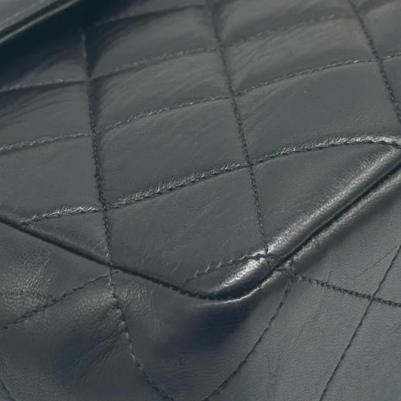 SOLD Chanel Jumbo Single Flap Shoulder Bag with Black Interior Series (96-97) - Picture 8 of 16